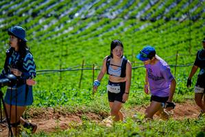 BIB: 1564, 1902
                            <button type="button" onclick="openModal(19164407)" class="btn btn-primary btn-sm float-right btn-popup" data-toggle="modal" data-target=".modal-high-quality">
                        <i class="fas fa-shopping-cart"></i> Add to Cart
                    </button>
                                            <button type="button" onclick="isThisMe(19164407, true)" class="btn btn-success btn-sm float-right btn-popup btn-isme hidden" data-toggle="tooltip" data-placement="bottom" title="นี่คือรูปของคุณใช่ไหม คลิกที่นี่เพื่อเอาเข้าอัลบั้ม">
                        <i class="fas fa-plus"></i> Add to album
                    </button>
                    <button type="button" onclick="isThisMe(19164407, false)" class="btn btn-warning btn-sm float-right btn-popup btn-isnotme hidden">
                        <i class="fas fa-ban"></i> Remove from album
                    </button>